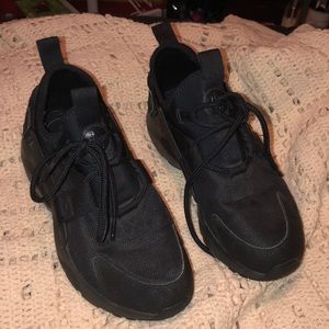 Nike Air Huaraches